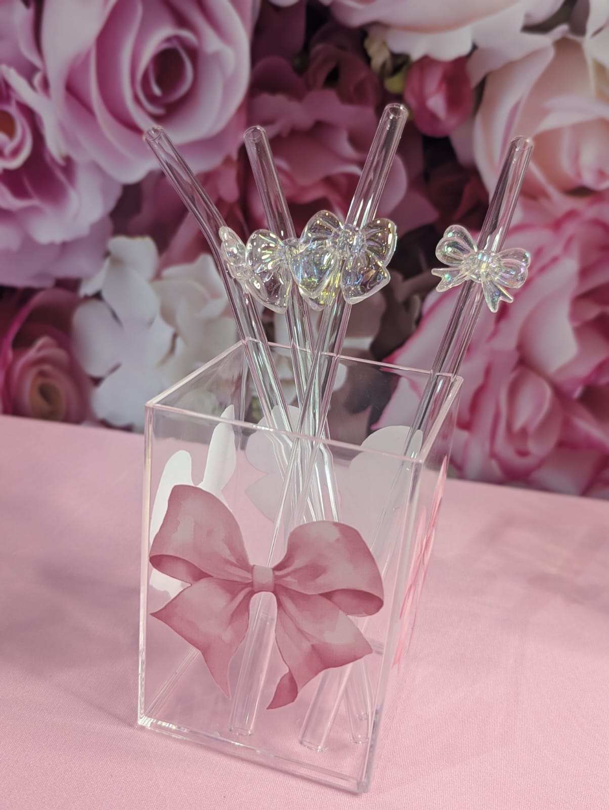 Bow glass straw